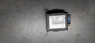 Riadiaca jednotka nezávislého kúrenia - 4H0 963 271 E