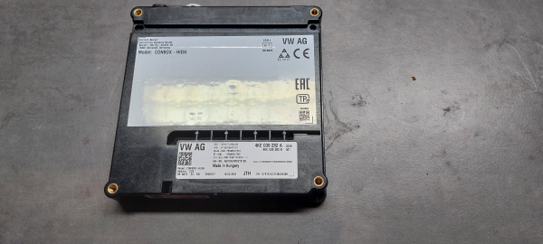 Riadiaca jednotka modul AUDI - 4KE 035 282 A